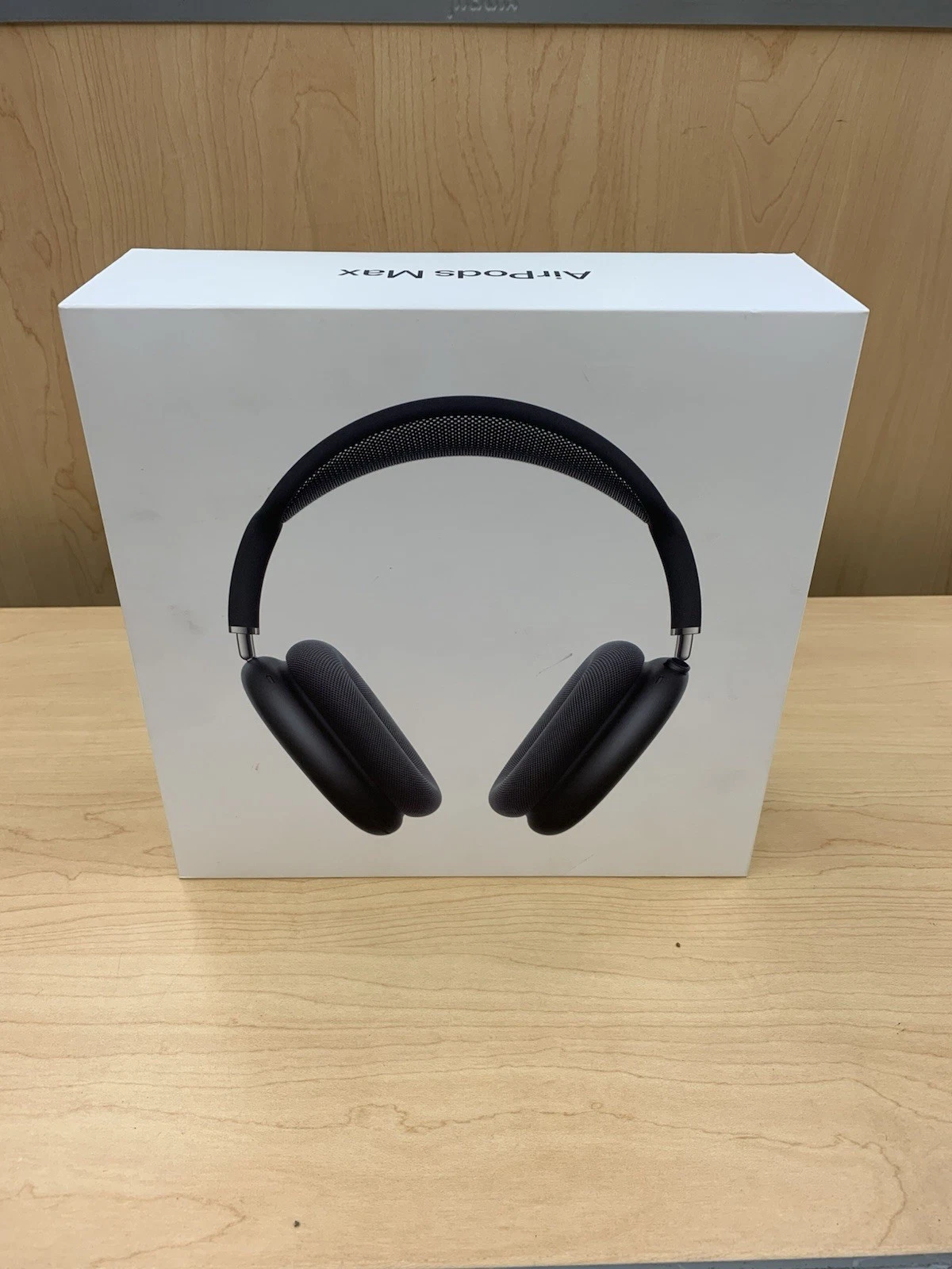 Apple AirPods Max Black w/ Smart Case - AUTHENTIC